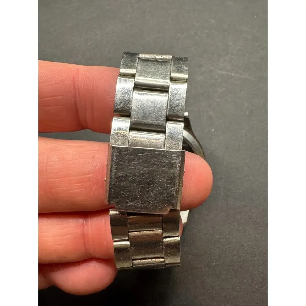 Quartz bariho a112